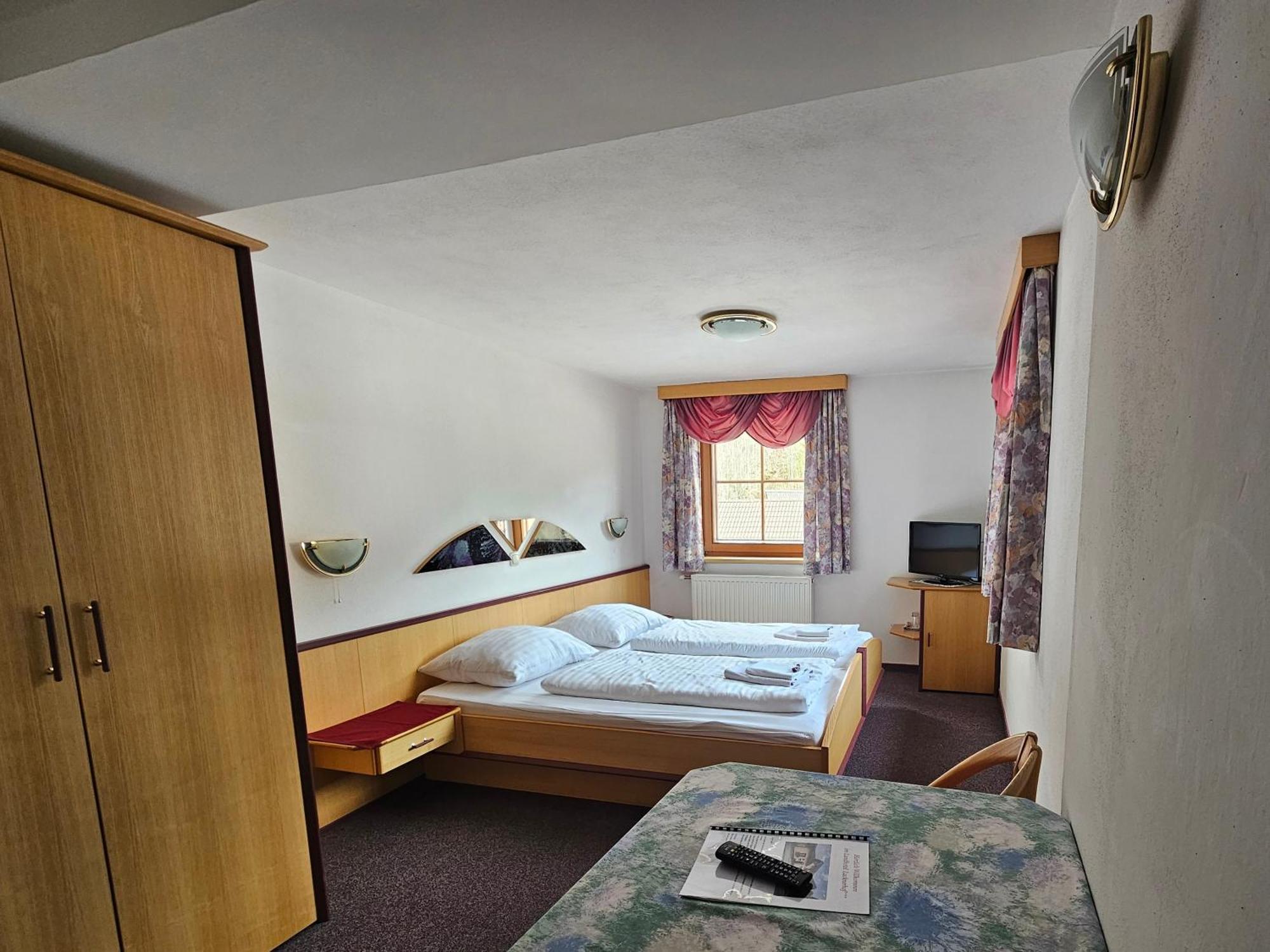 Landhotel Lacknerhof Mariapfarr Oda fotoğraf