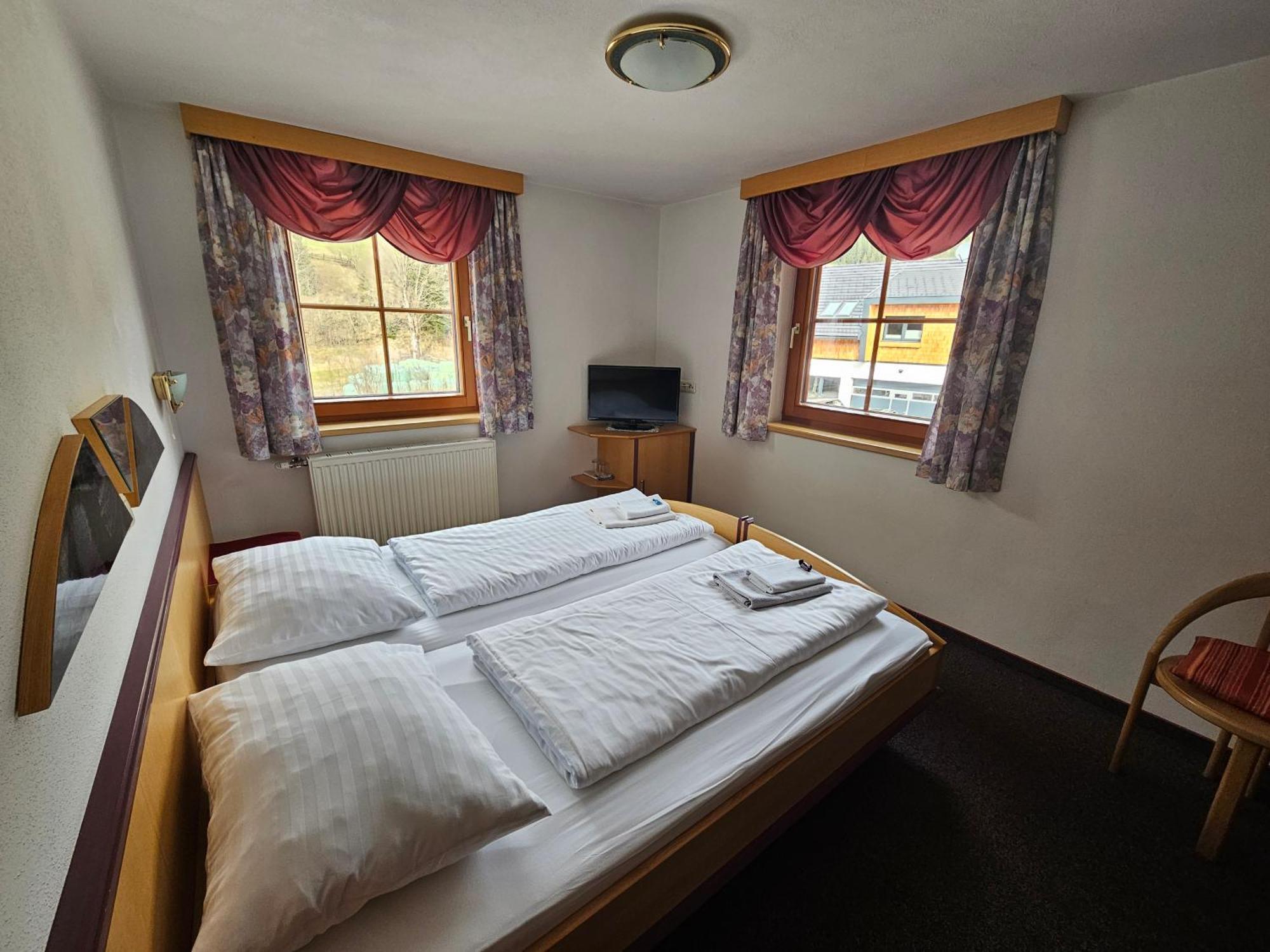 Landhotel Lacknerhof Mariapfarr Oda fotoğraf
